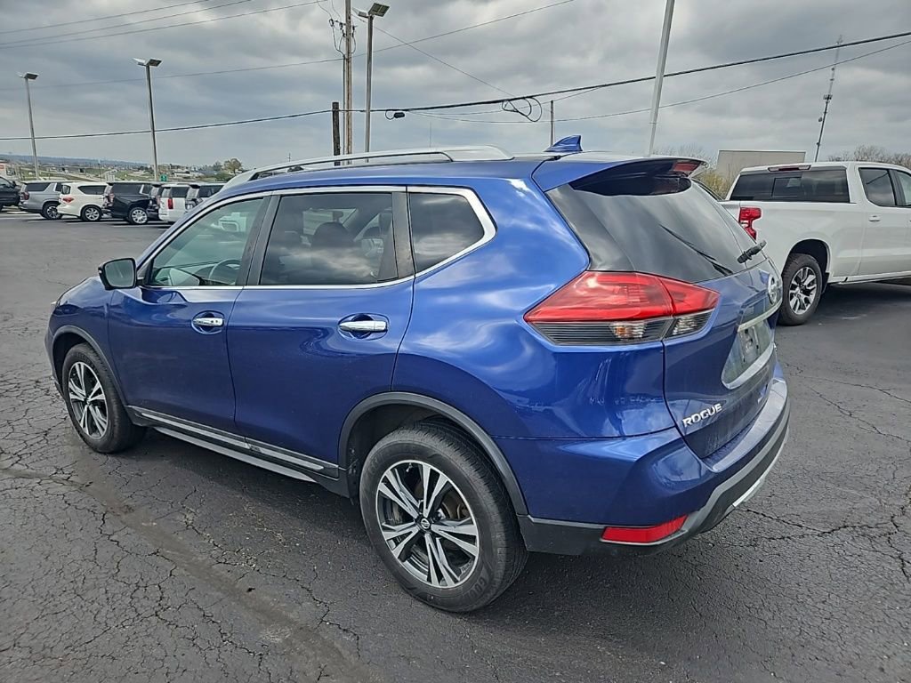 Used 2018 Nissan Rogue SL image 10