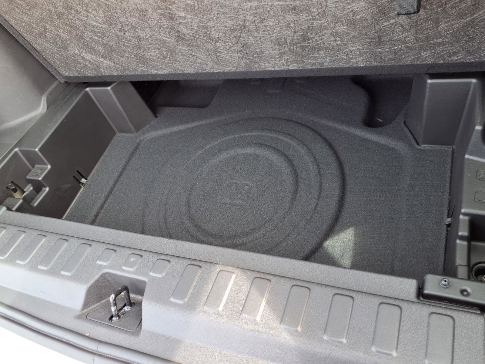 Used 2023 Chevrolet Equinox LS image 31