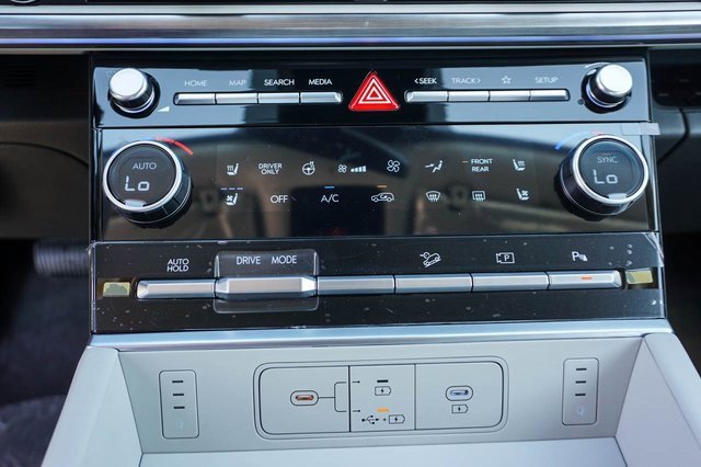New 2026 Hyundai Santa Fe Calligraphy image 21