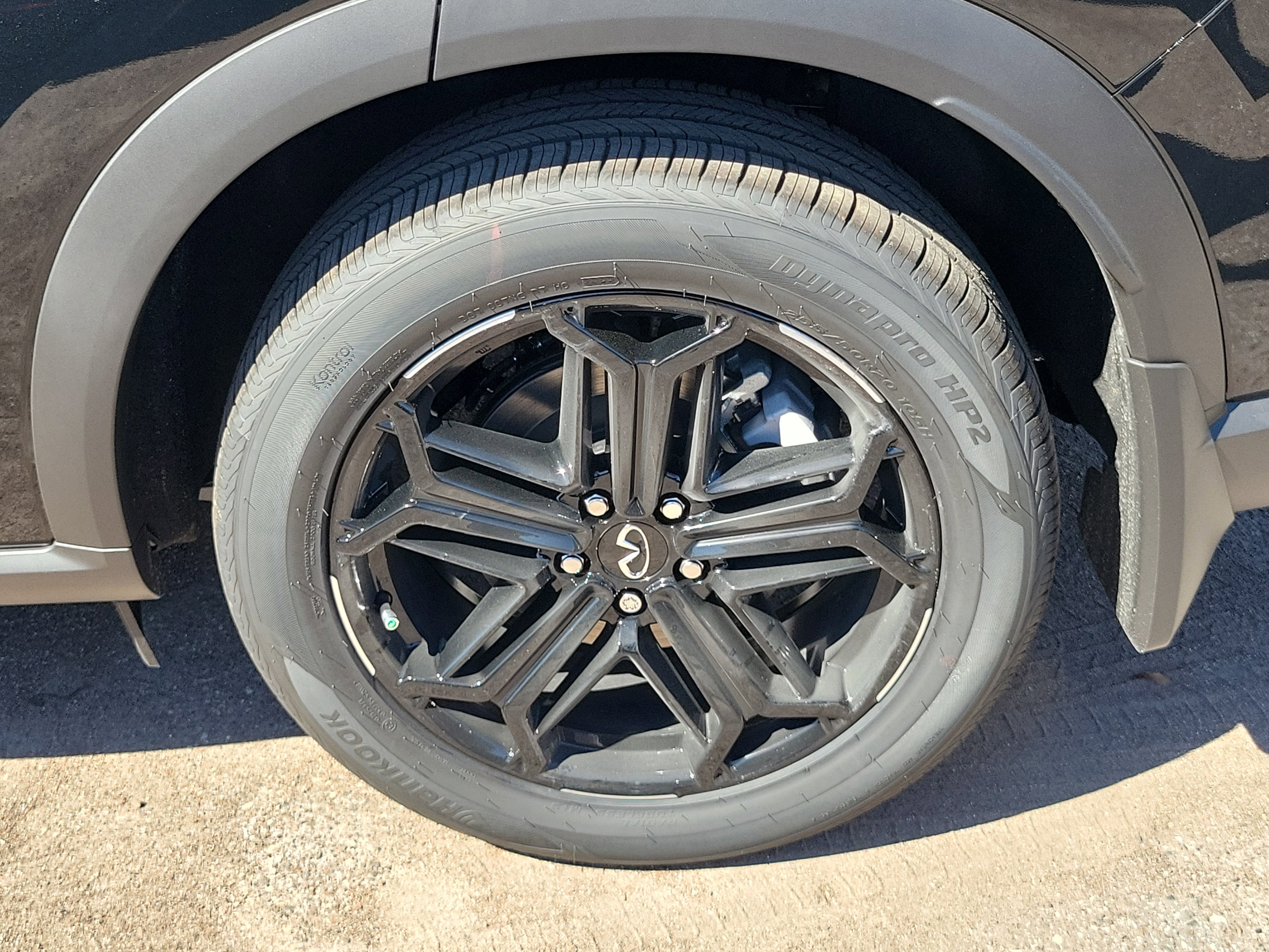 New 2026 INFINITI QX60 Sport w/ Dark Cargo Package image 5