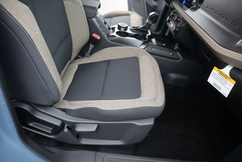 New 2025 Ford Bronco Big Bend image 16