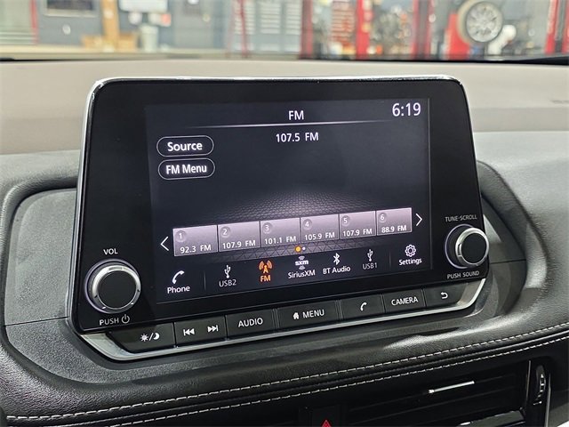 Certified 2023 Nissan Rogue SV w/ SV Premium Package image 16