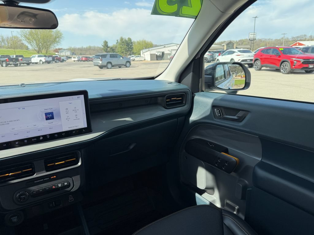Used 2025 Ford Maverick Tremor AWD/4WD image 19