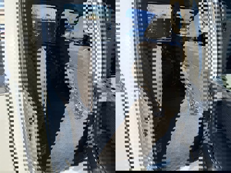 Used 2012 Nissan Titan SV image 19