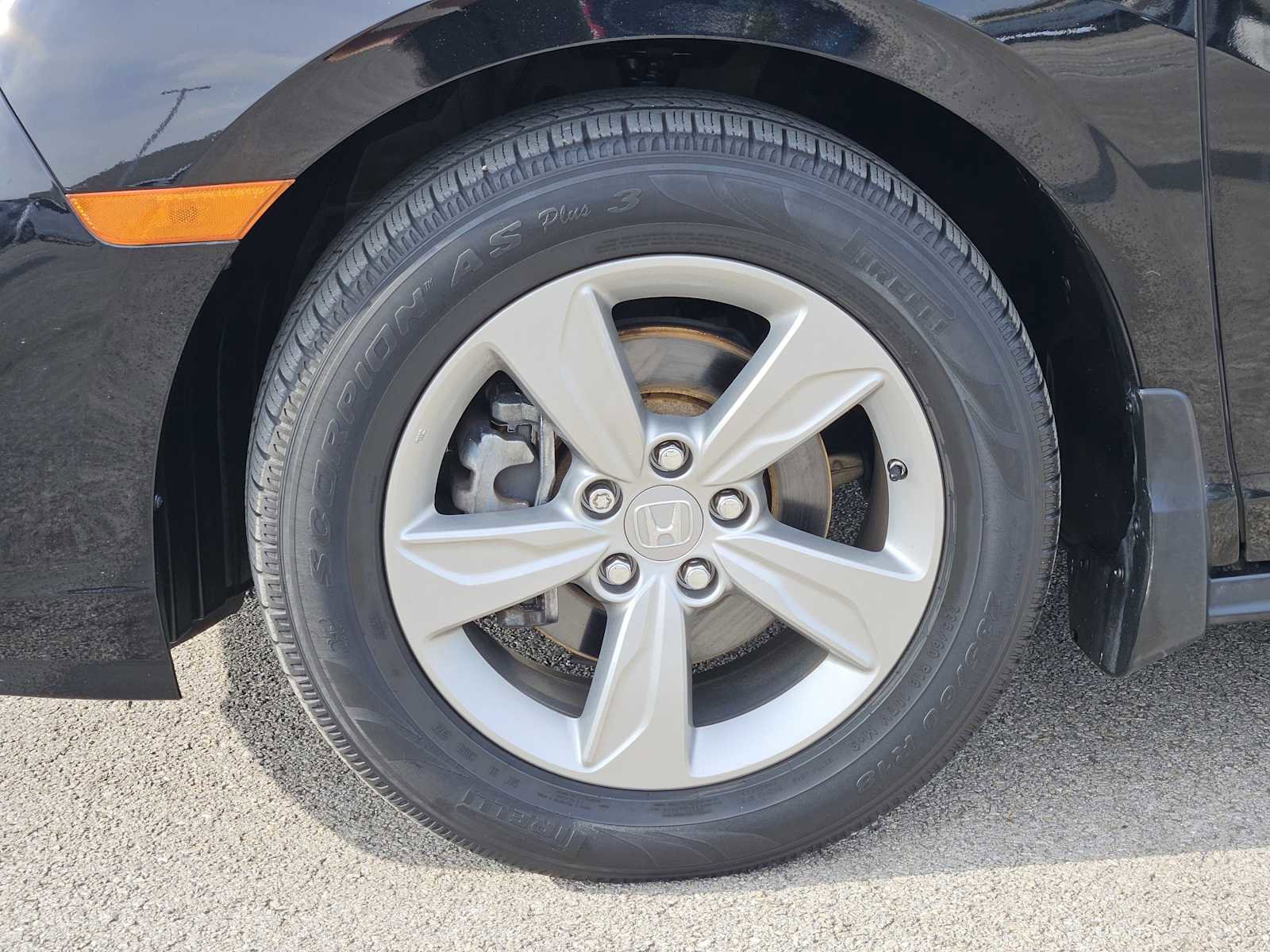 Used 2019 Honda Odyssey EX-L image 9