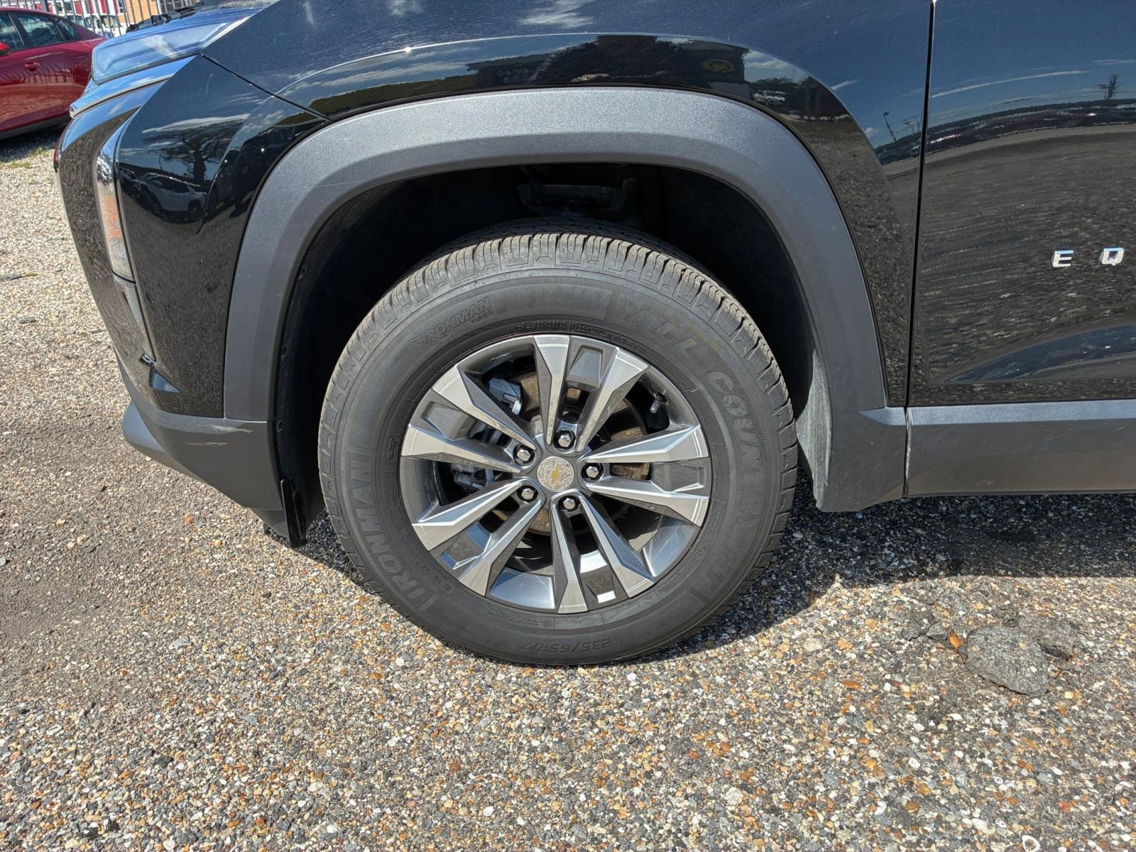 Used 2025 Chevrolet Equinox LT AWD/4WD image 26