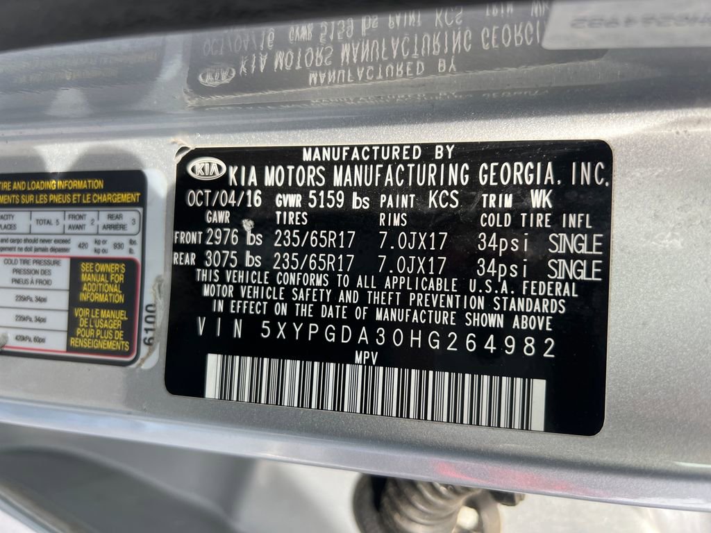 Used 2017 Kia Sorento LX image 25