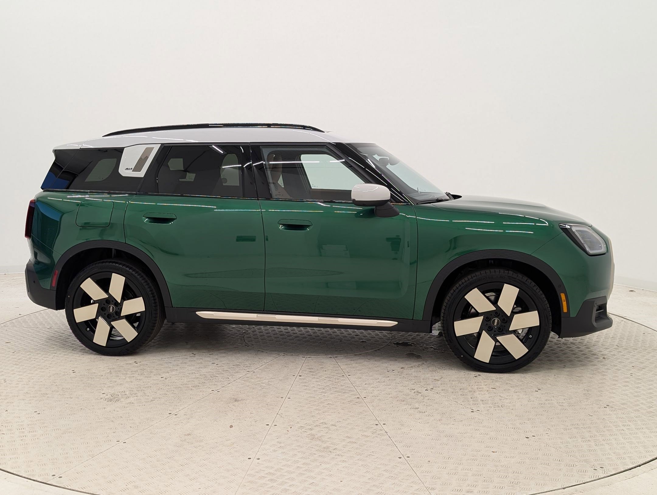 New 2026 MINI Cooper Countryman S image 8