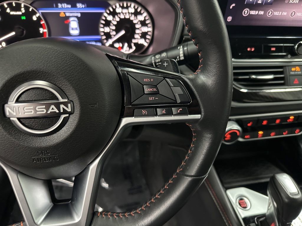 Used 2023 Nissan Altima 2.5 SR w/ SR Premium Package image 16