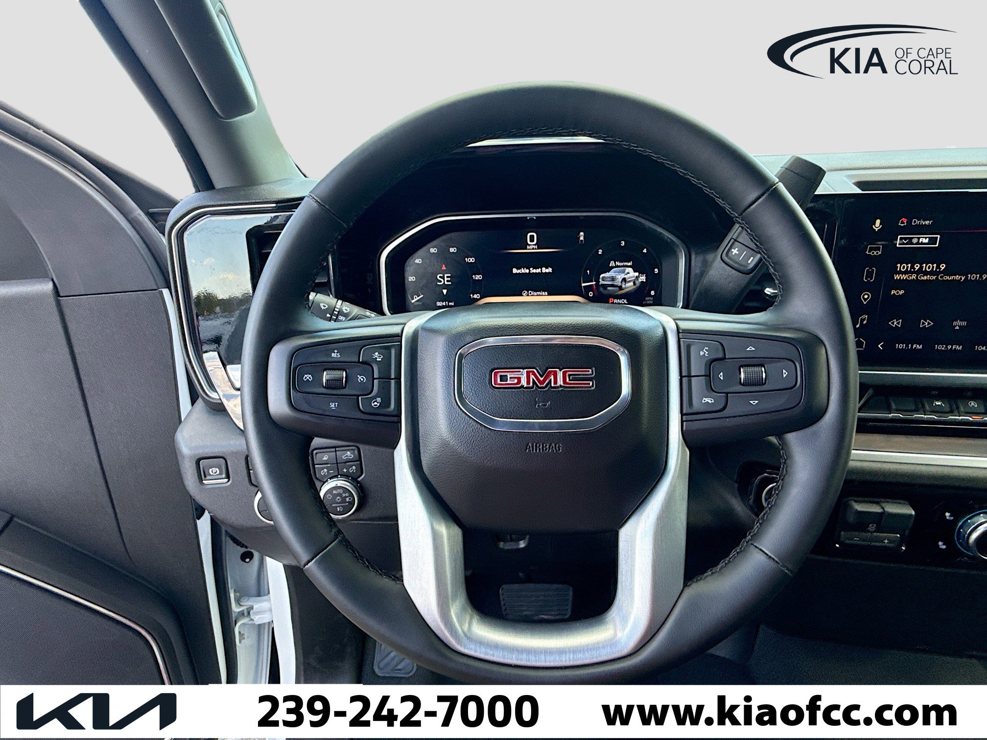 Used 2026 GMC Sierra 1500 SLT AWD/4WD image 34