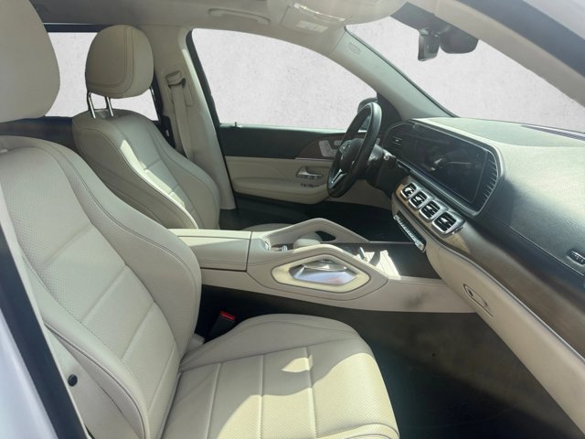 Used 2021 Mercedes-Benz GLS 450 4MATIC image 21