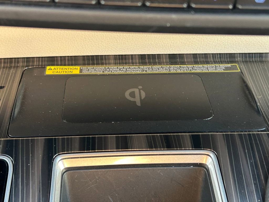 Certified 2023 Toyota Sienna Platinum image 35