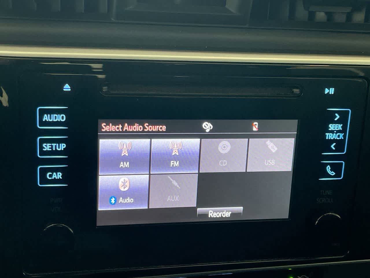 Used 2018 Toyota Corolla SE FWD image 16