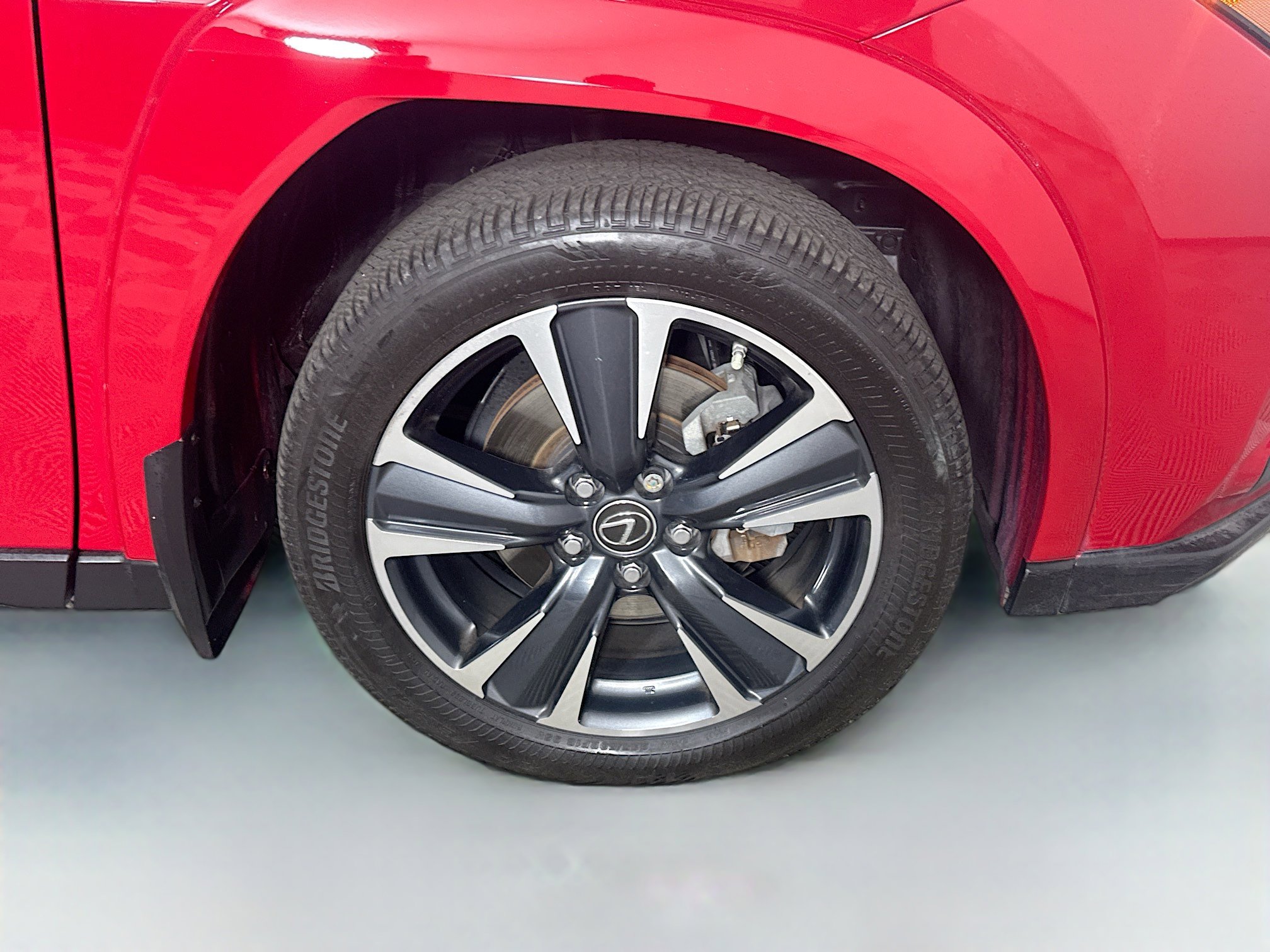 Used 2022 Lexus UX 250h w/ Premium Package AWD/4WD image 32