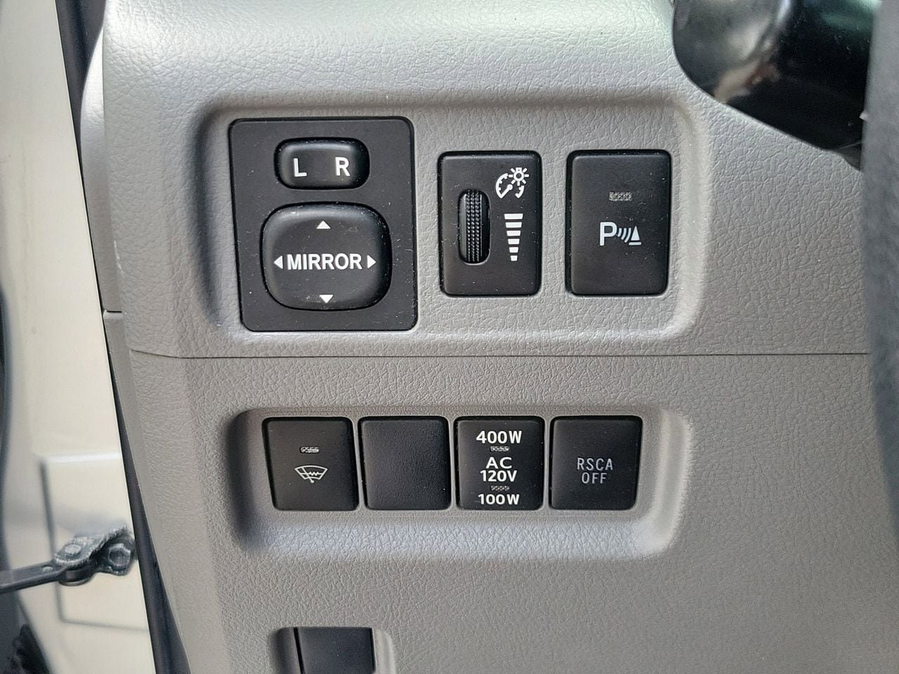 Used 2013 Toyota 4Runner SR5 w/ Convenience Pkg RWD image 28
