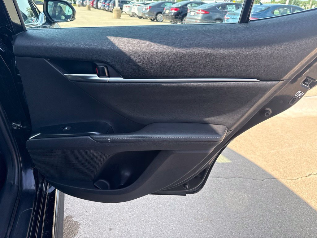 Used 2019 Toyota Camry XSE FWD image 20