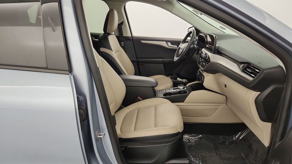 Used 2022 Ford Escape SEL image 31