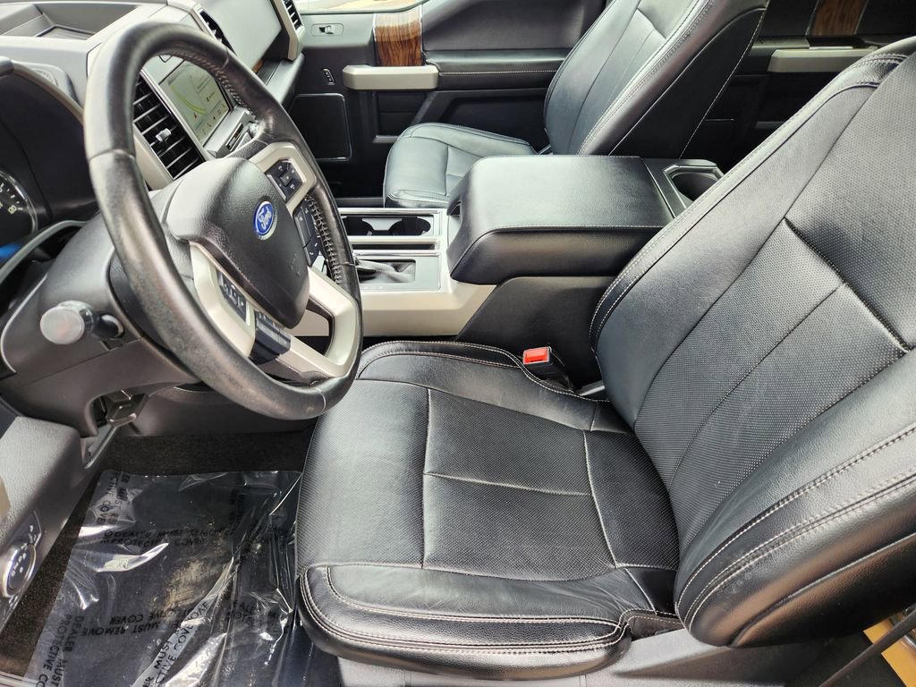 Used 2018 Ford F150 Lariat w/ Equipment Group 501A Mid AWD/4WD image 4