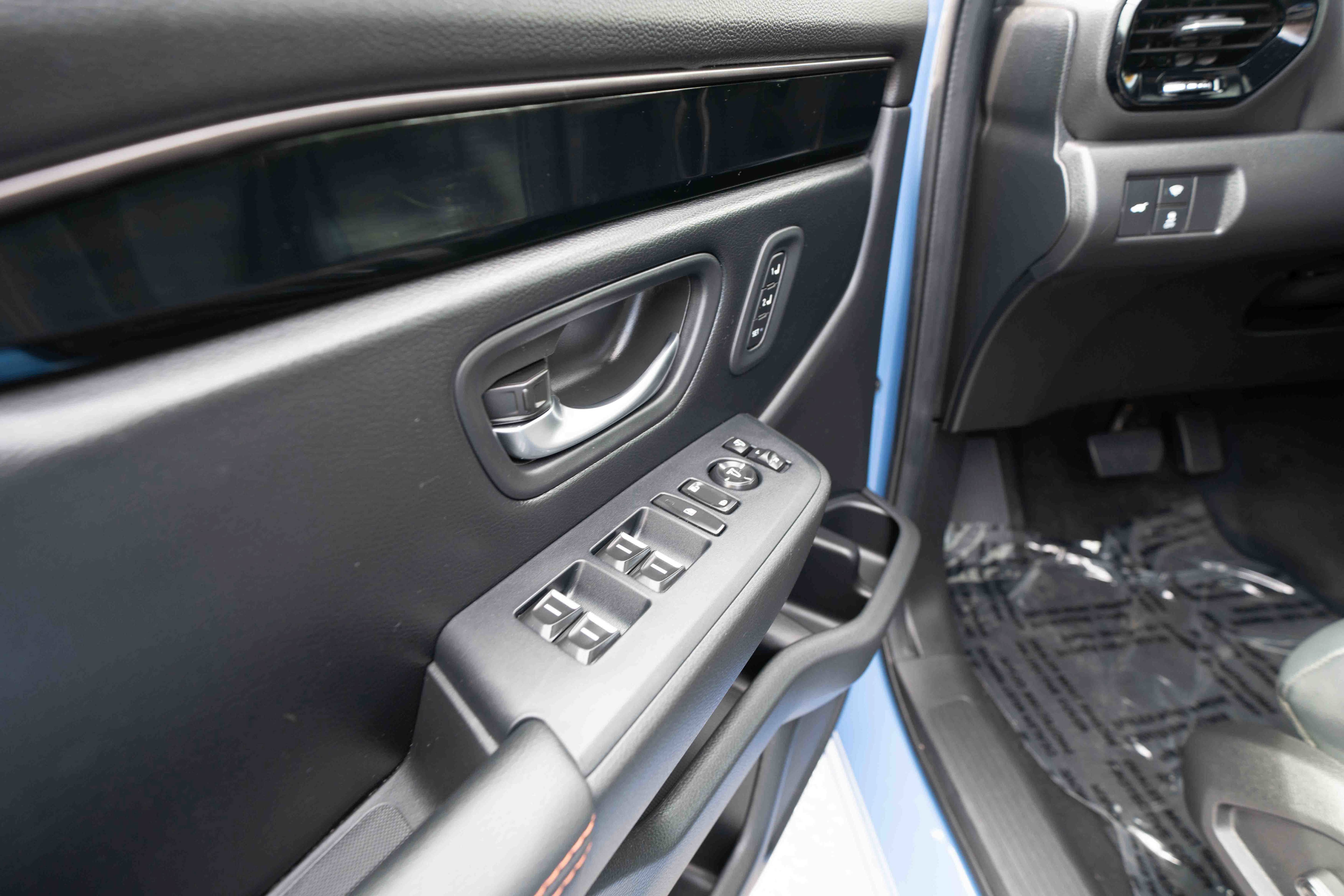 Used 2024 Honda Pilot TrailSport image 7