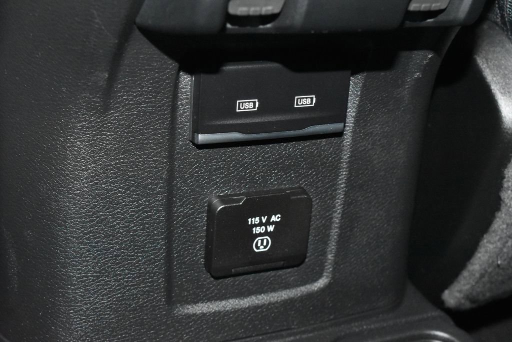 Used 2021 Jeep Wrangler Unlimited Sahara w/ Uconnect 4C Nav & Sound Group AWD/4WD image 20