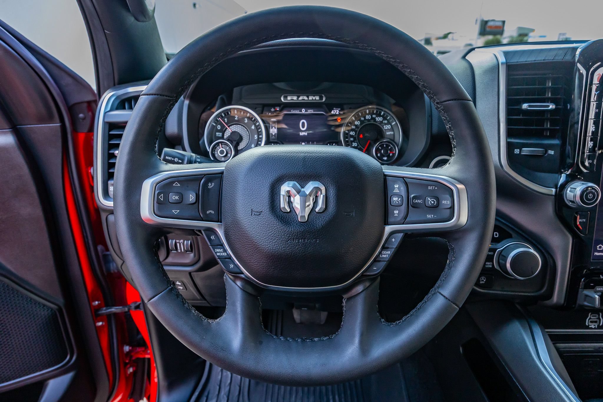 Used 2025 RAM 1500 Big Horn AWD/4WD image 18