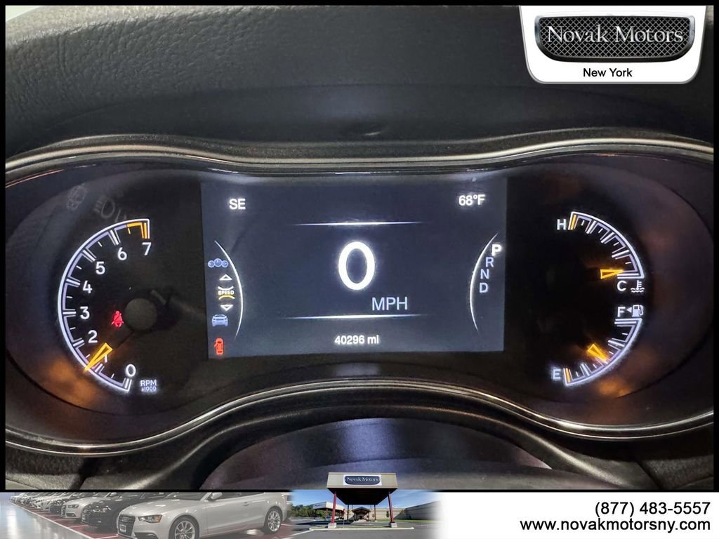 Used 2022 Jeep Grand Cherokee Limited image 14