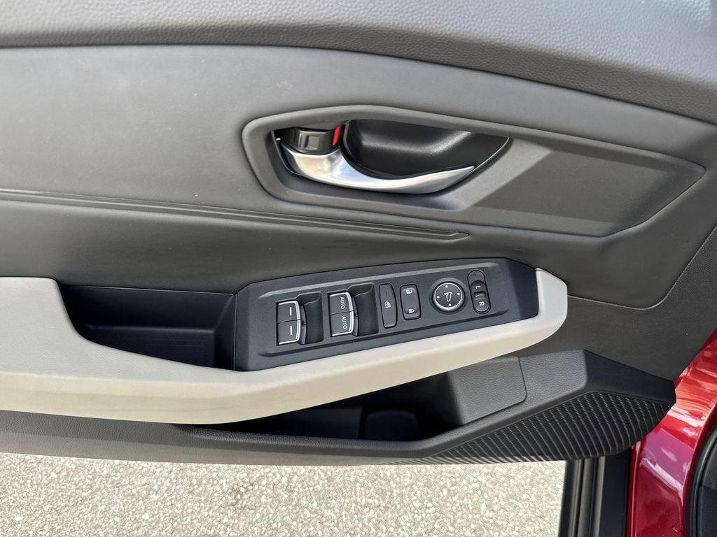 Used 2024 Honda Accord EX image 39