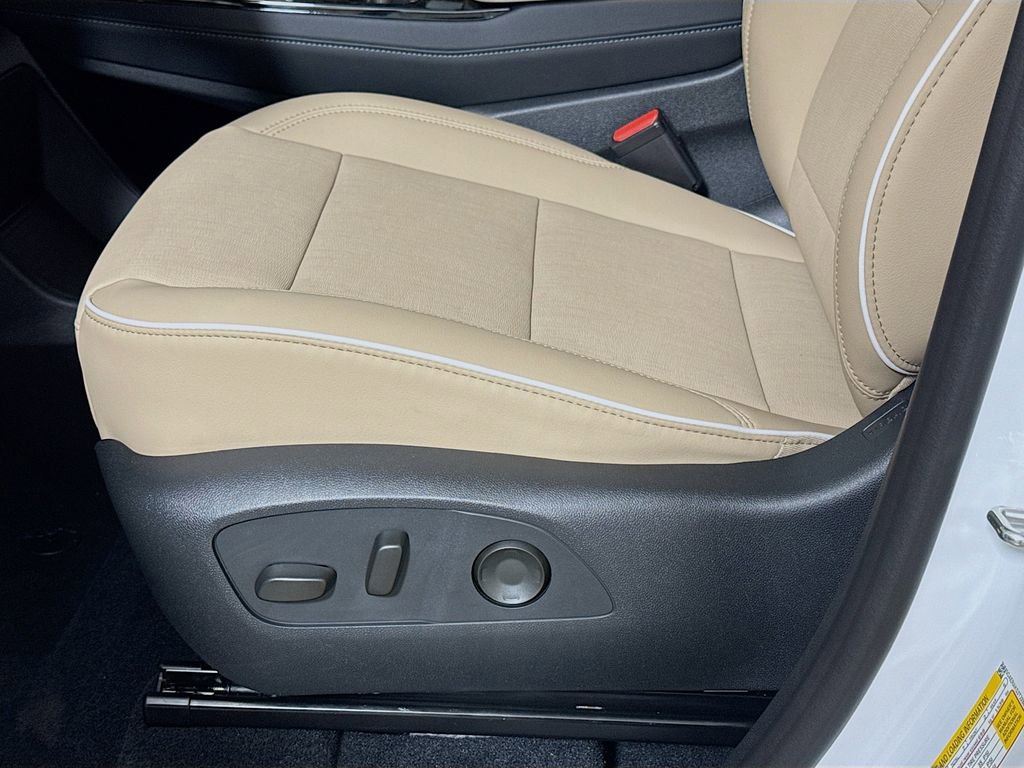 New 2026 Buick Enclave Preferred w/ Power Package FWD image 17
