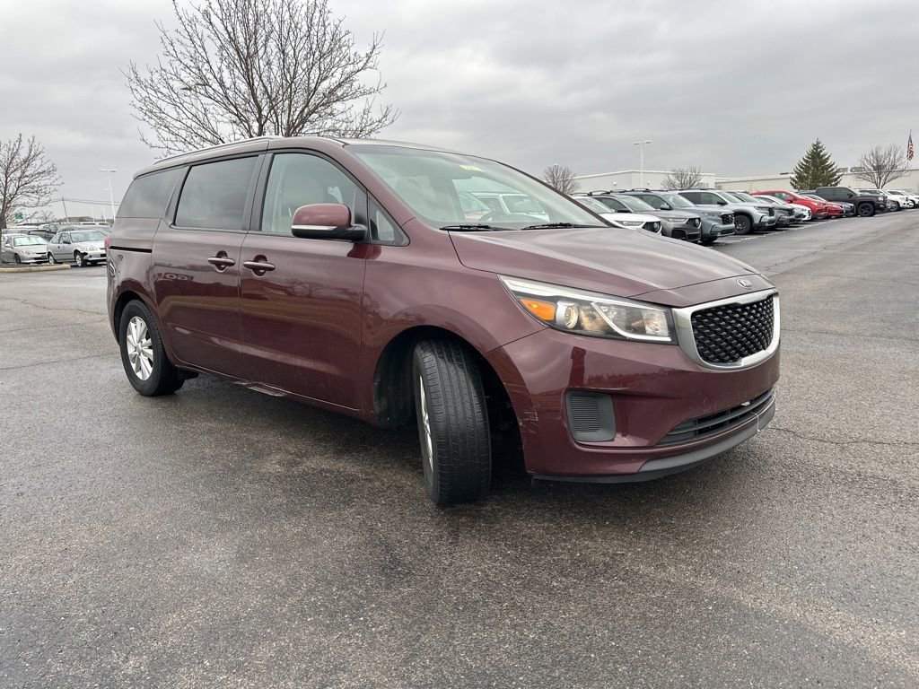 Used 2016 Kia Sedona LX w/ LX Convenience Package image 13
