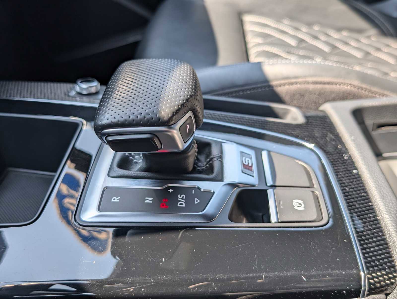 Used 2022 Audi SQ5 Prestige image 30