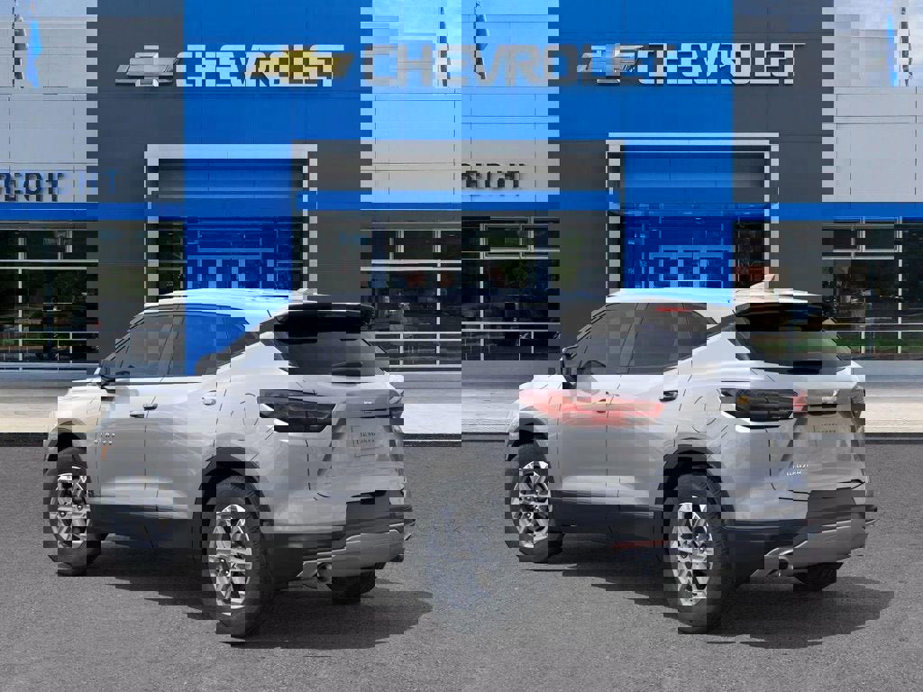 New 2026 Chevrolet Blazer LT w/ LPO, Floor Liner Package image 3