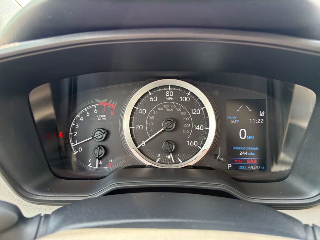 Used 2021 Toyota Corolla LE FWD image 28