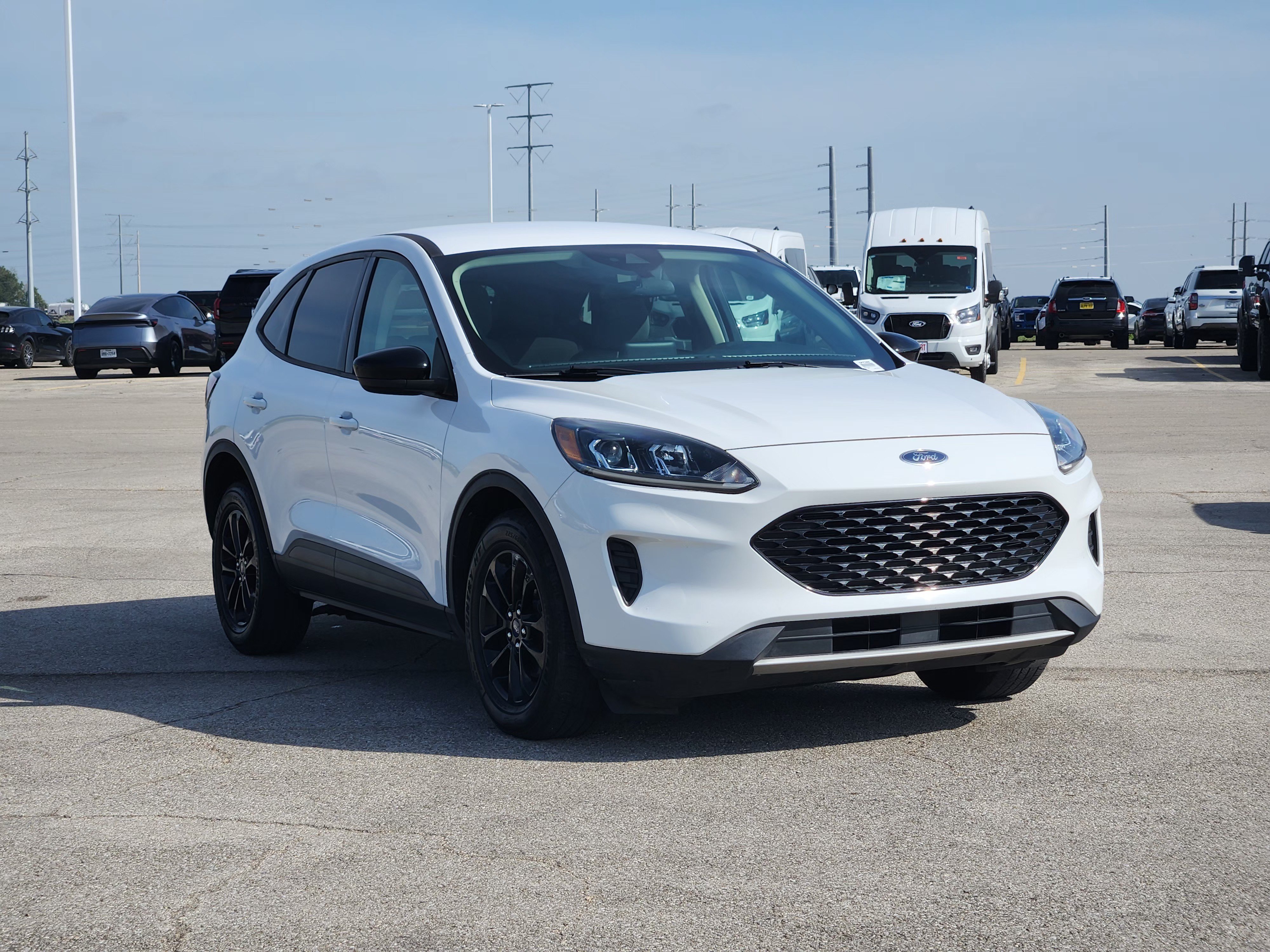 Used 2020 Ford Escape SE Sport AWD/4WD image 3