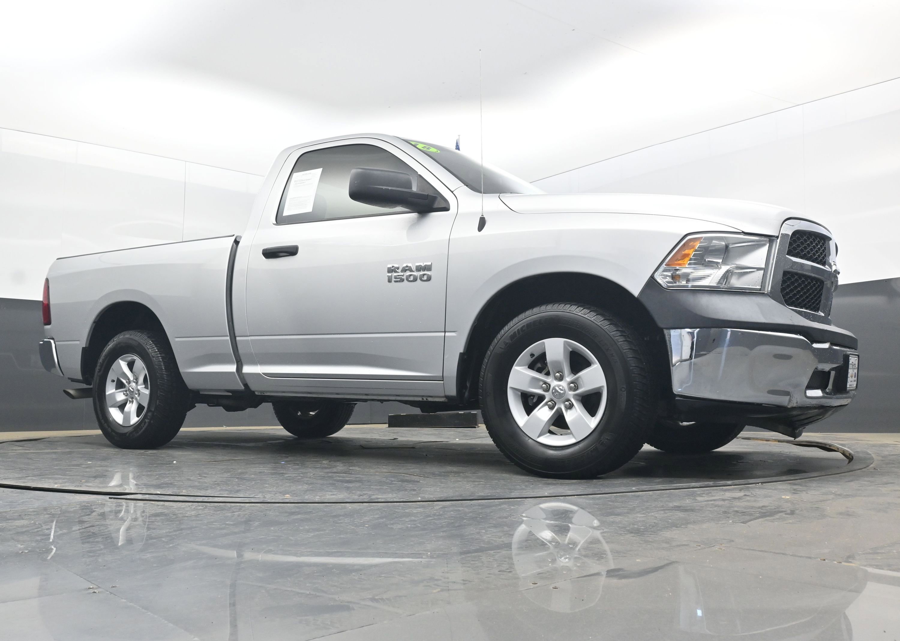 Used 2018 RAM 1500 Tradesman w/ Power & Remote Entry Group image 15