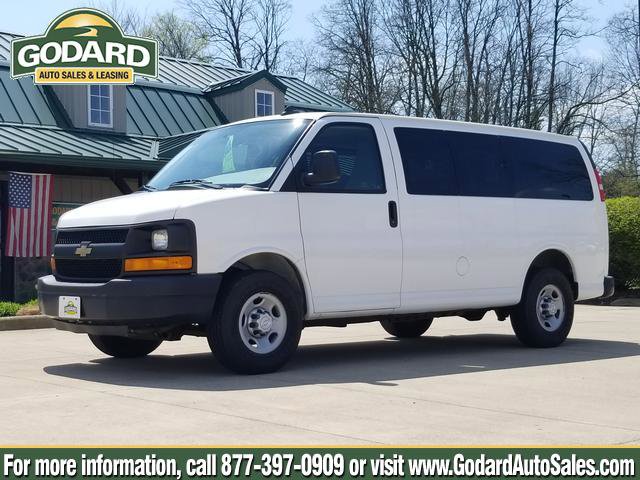 Used 2016 Chevrolet Express 2500 LS RWD image 1