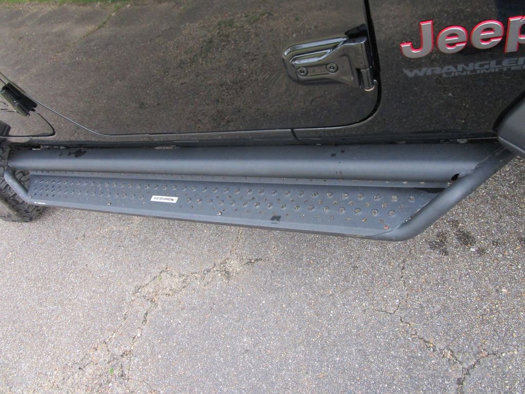 Used 2020 Jeep Wrangler Unlimited Rubicon w/ Dual Top Group image 17