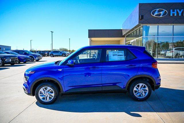 New 2026 Hyundai Venue SE video 2