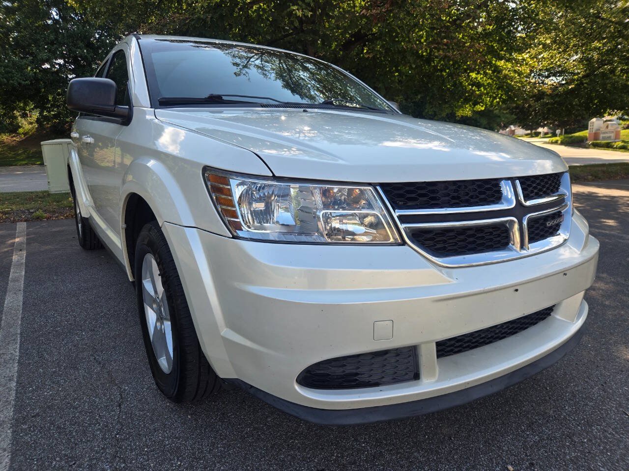 Used 2014 Dodge Journey SE w/ Flexible Seating Group FWD image 14