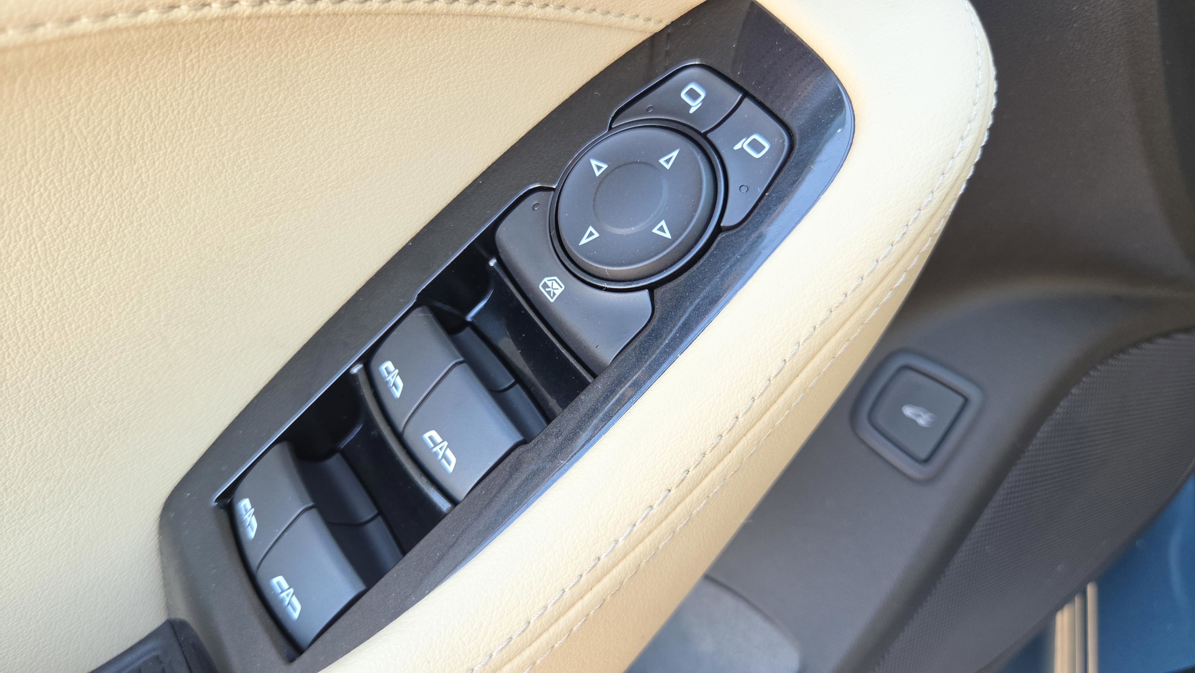 Used 2024 Cadillac CT5 Luxury w/ Sun And Sound Package image 33