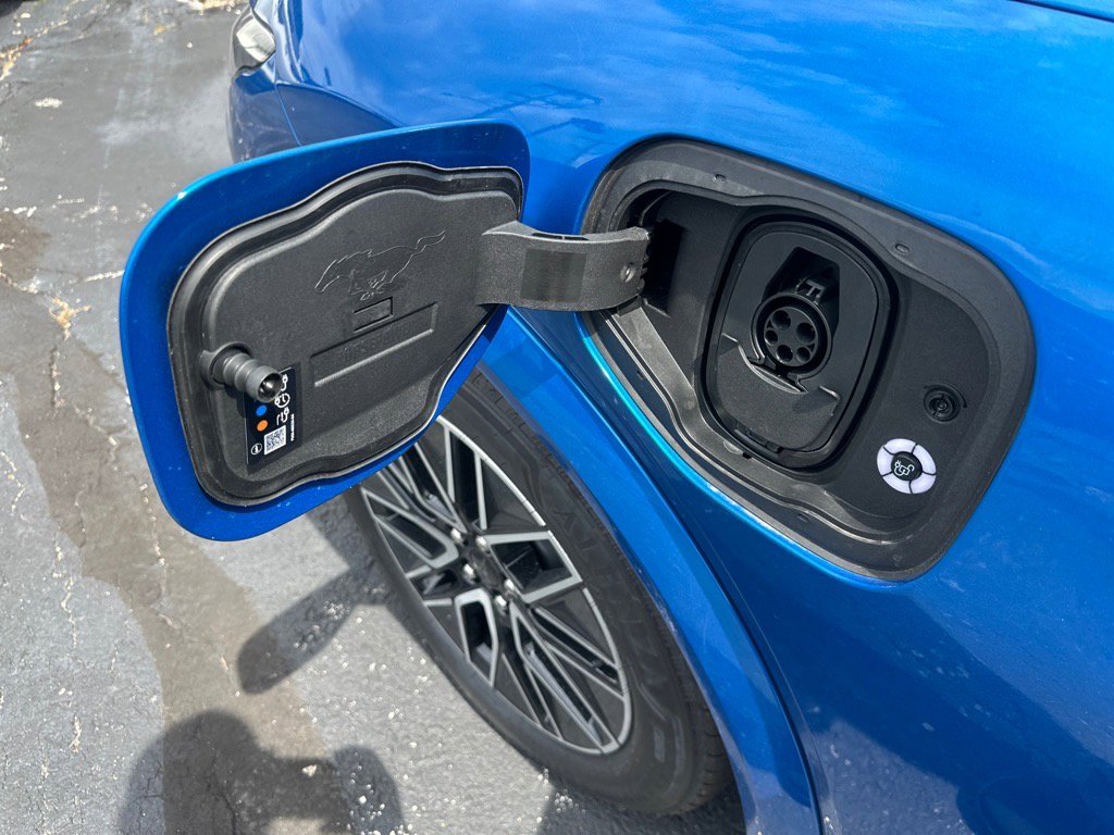 New 2025 Ford Mustang Mach-E Premium image 11