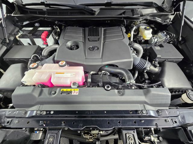 Used 2023 Toyota Tundra SR5 w/ SR5 Convenience Package image 10