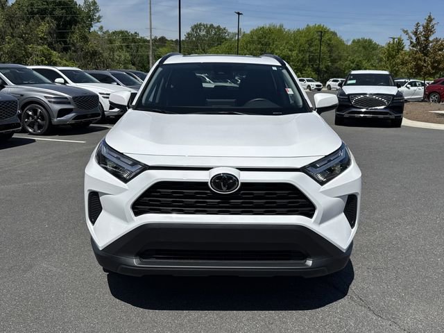 Used 2025 Toyota RAV4 XLE w/ Convenience Package FWD image 2