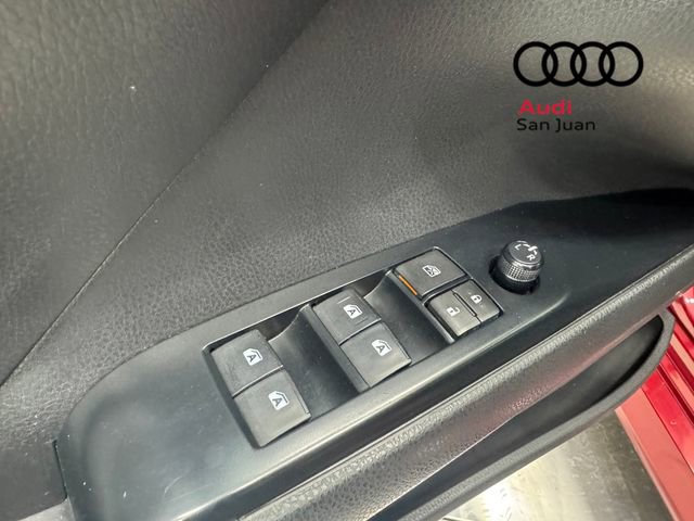 Used 2019 Toyota Camry LE image 26