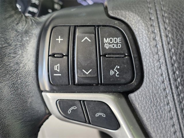 Used 2018 Toyota Highlander Plus image 25