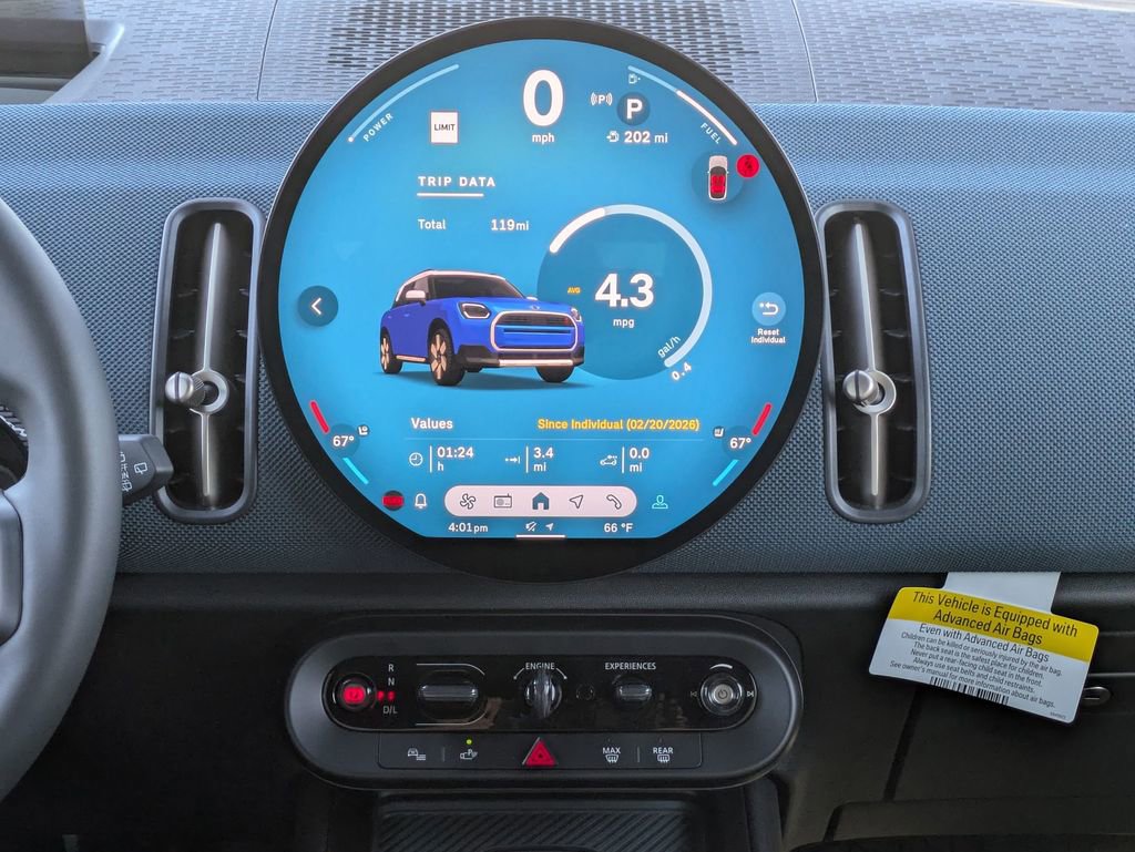 Used 2025 MINI Cooper Countryman S w/ Comfort Package Max image 13