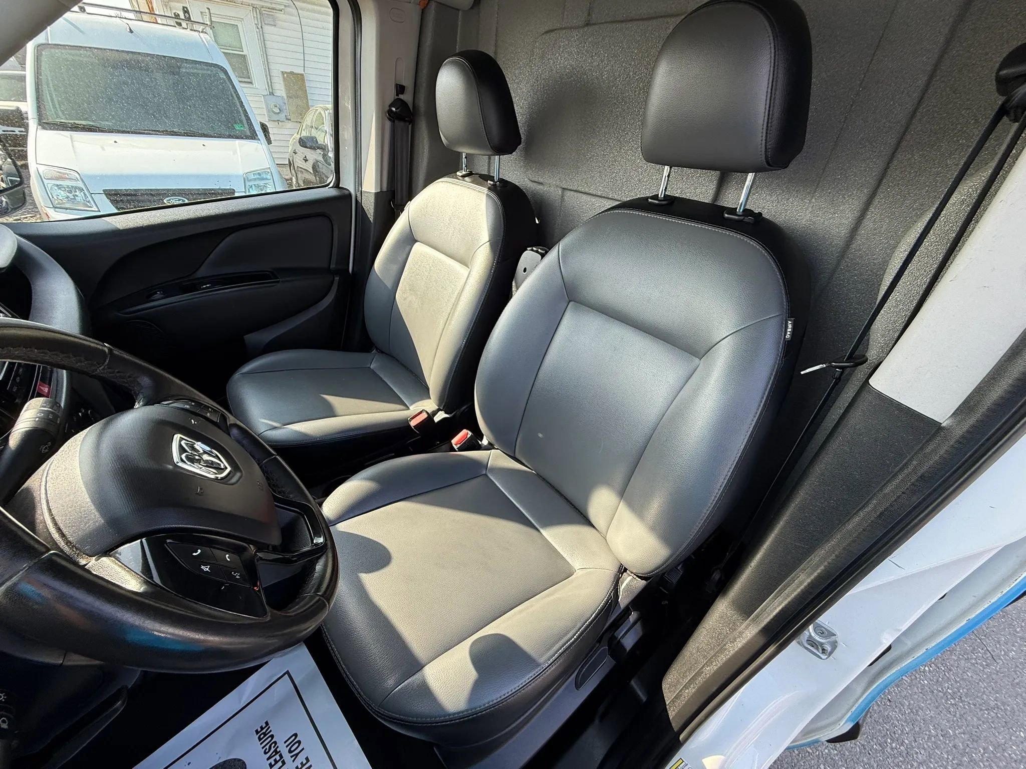 Used 2019 RAM ProMaster City Tradesman SLT image 11