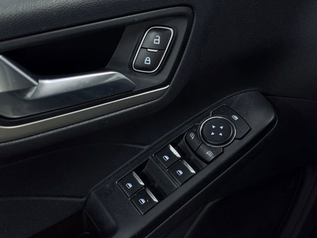 Used 2022 Ford Escape SEL FWD image 14