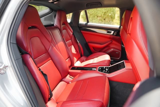 Used 2021 Porsche Panamera 4S w/ Premium Package AWD/4WD image 34