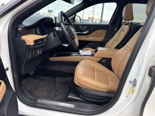 Used 2023 Lincoln Corsair Grand Touring w/ Equipment Group 302A image 2