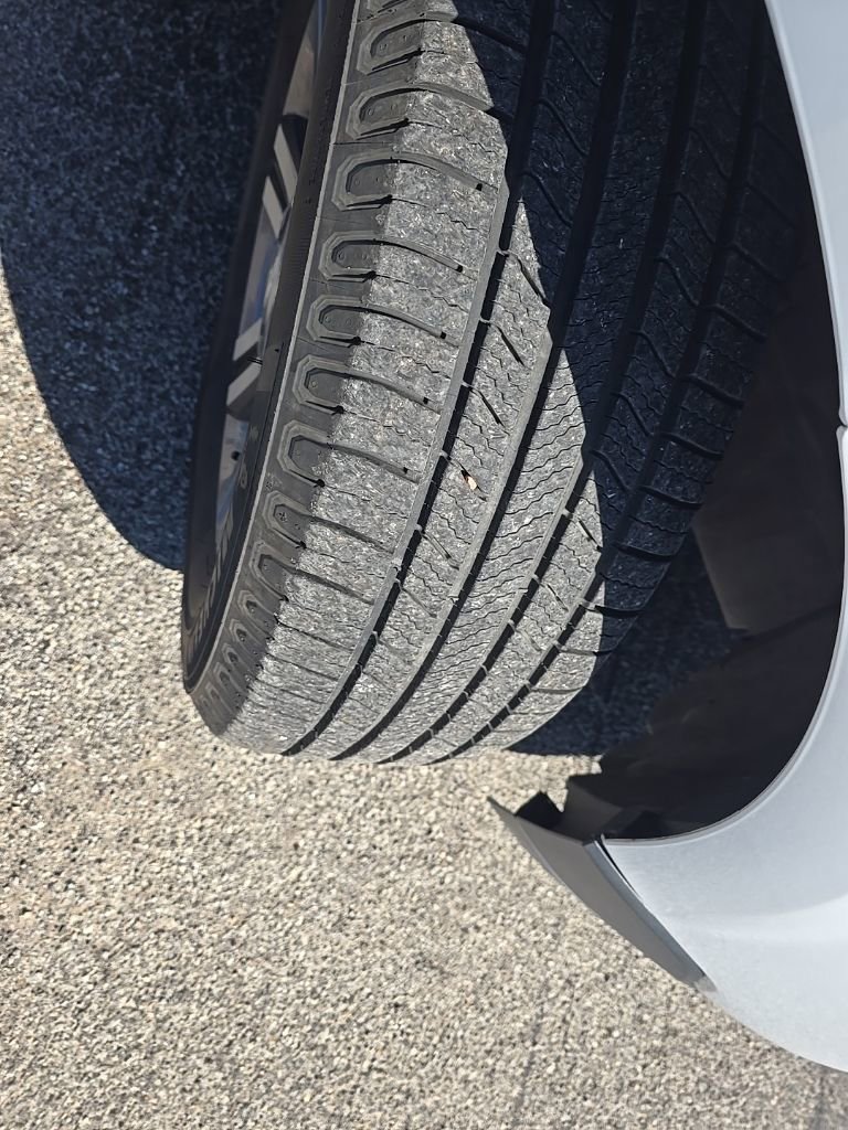 Used 2017 Chevrolet Traverse LT image 6